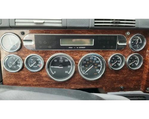  Freightliner Cascadia 125 Instrument Cluster #