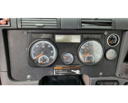  Freightliner Cascadia 125 Instrument Cluster #
