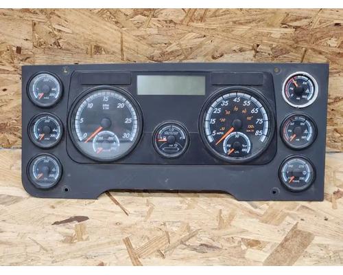  Freightliner Cascadia 125 Instrument Cluster #