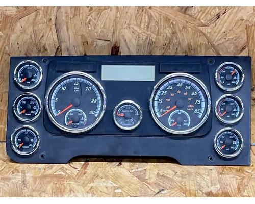  Freightliner Cascadia 125 Instrument Cluster #