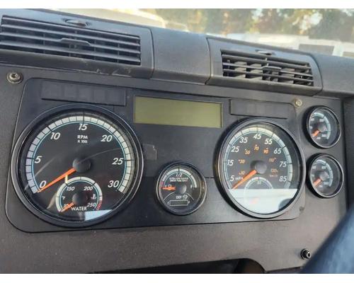  Freightliner Cascadia 125 Instrument Cluster #