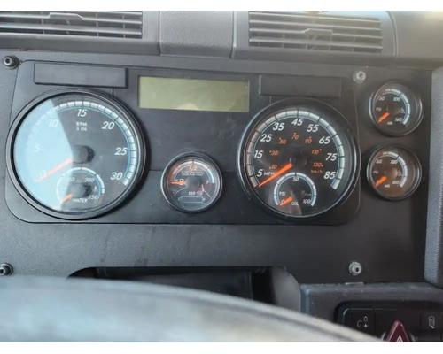  Freightliner Cascadia 125 Instrument Cluster #
