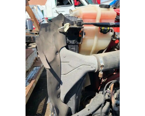  Freightliner Cascadia 125 Intercooler #
