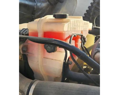  Freightliner Cascadia 125 Radiator Overflow #