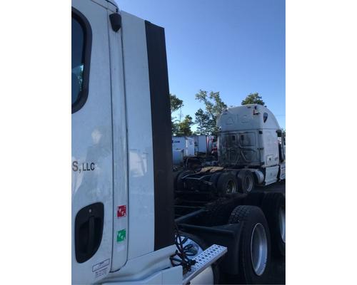  Freightliner Cascadia 125 Fairing #