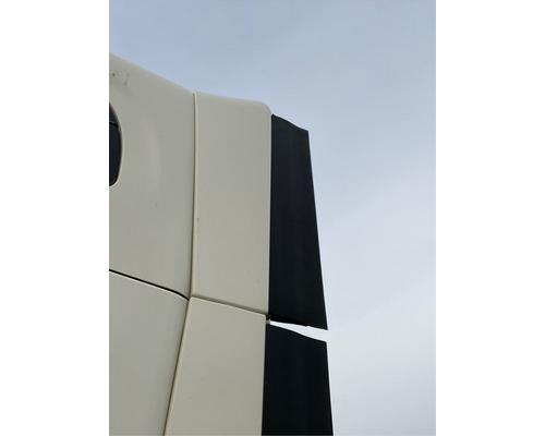  Freightliner Cascadia 125 Fairing #