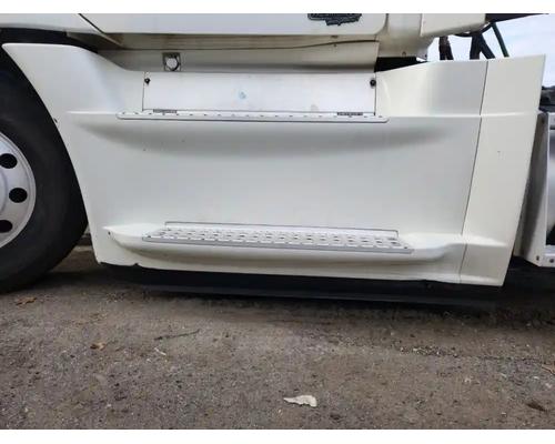  Freightliner Cascadia 125 Fairing #