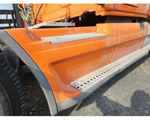  Freightliner Cascadia 125 Fairing #