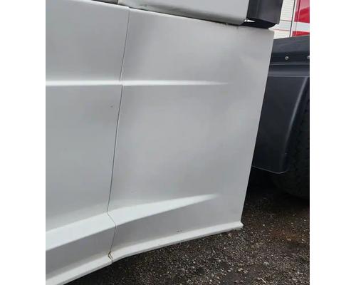 Freightliner Cascadia 125 Fairing # Freightliner Cascadia 125 Fairing #
