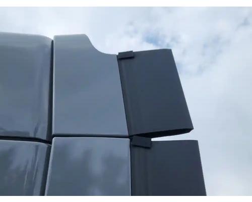  Freightliner Cascadia 125 Fairing #