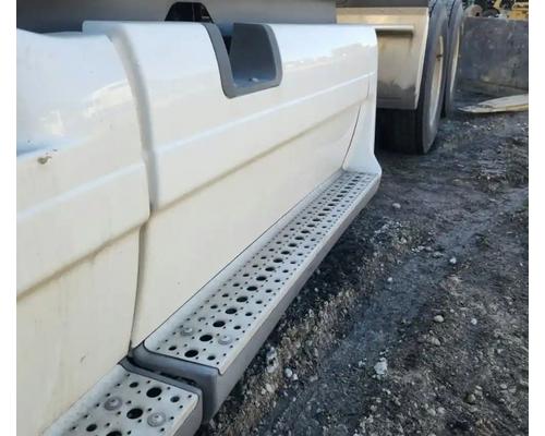 Freightliner Cascadia 125 Fairing # Freightliner Cascadia 125 Fairing #