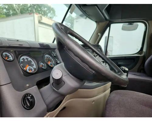  Freightliner Cascadia 125 Steering Column #