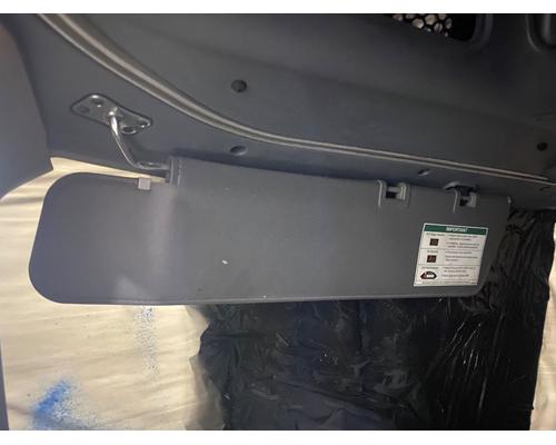  Freightliner Cascadia 125 Visor #