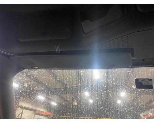  Freightliner Cascadia 125 Visor #