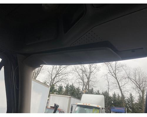  Freightliner Cascadia 125 Visor #