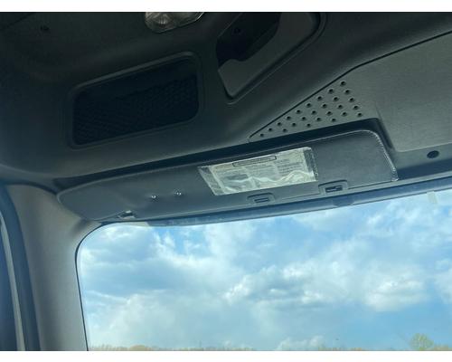  Freightliner Cascadia 125 Visor #