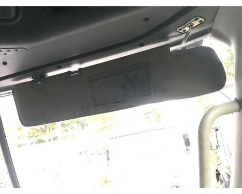  Freightliner Cascadia 125 Visor #