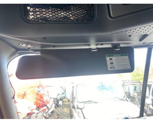  Freightliner Cascadia 125 Visor #