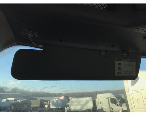  Freightliner Cascadia 125 Visor #