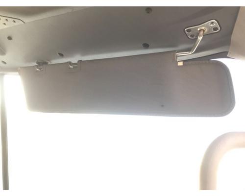  Freightliner Cascadia 125 Visor #
