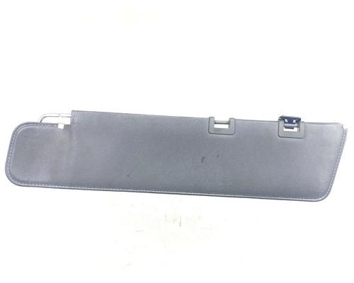  Freightliner Cascadia 125 Visor #