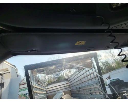 Freightliner Cascadia 125 Visor #