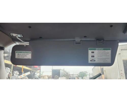  Freightliner Cascadia 125 Visor #