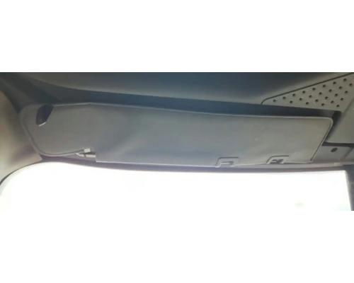  Freightliner Cascadia 125 Visor #