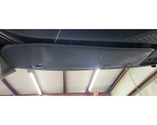  Freightliner Cascadia 125 Visor #