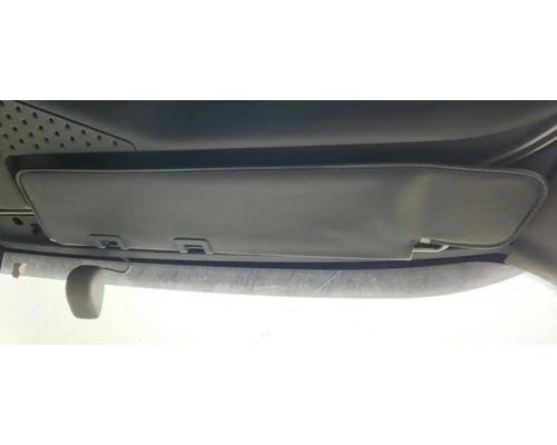  Freightliner Cascadia 125 Visor #