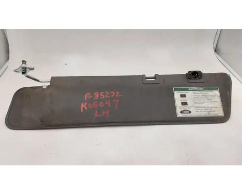  Freightliner Cascadia 125 Visor #