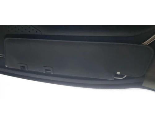 Freightliner Cascadia 125 Visor #