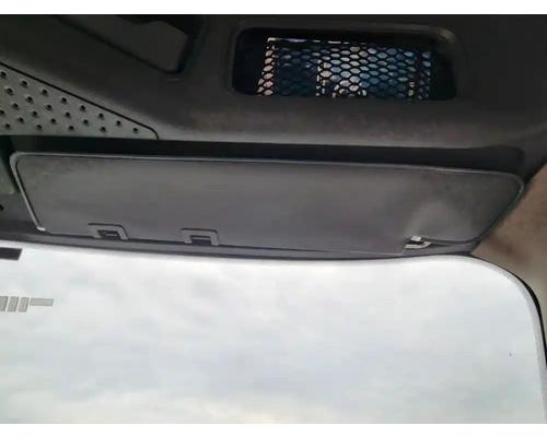  Freightliner Cascadia 125 Visor #