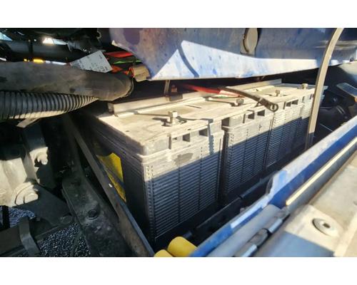 Freightliner Cascadia 126 Battery Box # Freightliner Cascadia 126 Battery Box #