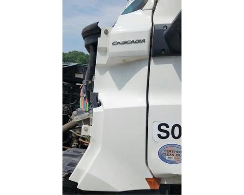 Freightliner Cascadia 126 Cowl # Freightliner Cascadia 126 Cowl #