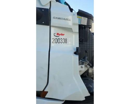 Freightliner Cascadia 126 Cowl # Freightliner Cascadia 126 Cowl #