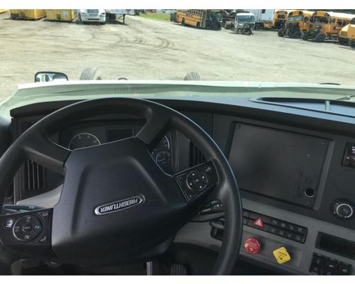 Freightliner Cascadia 126 Dash Assembly # Freightliner Cascadia 126 Dash Assembly #