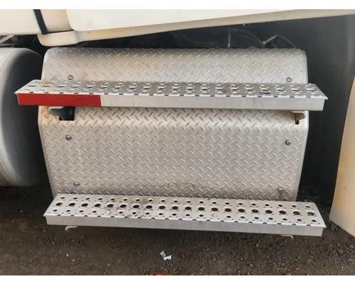  Freightliner Cascadia 126 DPF - Diesel Particulate Filter #