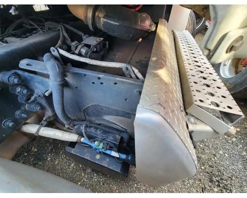  Freightliner Cascadia 126 DPF - Diesel Particulate Filter #