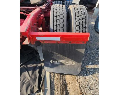 freightliner-cascadia-126-fender #1348371