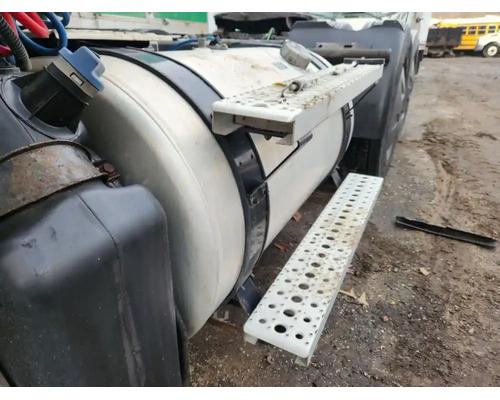  Freightliner Cascadia 126 Fuel Tank #