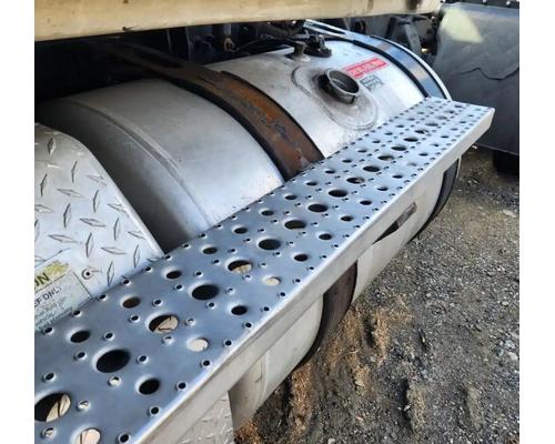  Freightliner Cascadia 126 Fuel Tank #