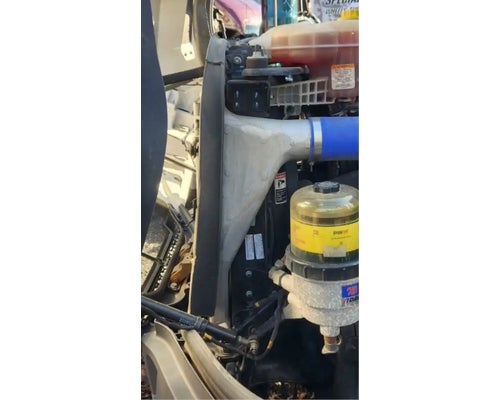  Freightliner Cascadia 126 Intercooler #