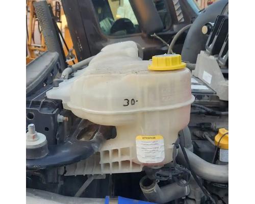  Freightliner Cascadia 126 Radiator Overflow #