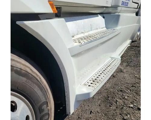  Freightliner Cascadia 126 Fairing #