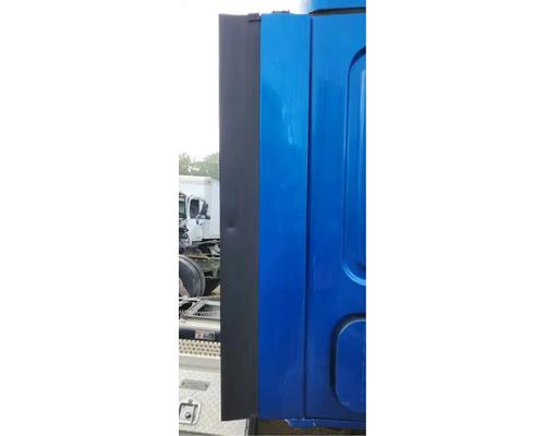  Freightliner Cascadia 126 Fairing #