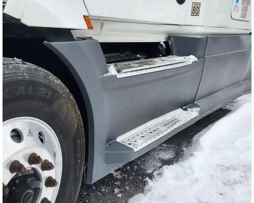  Freightliner Cascadia 126 Fairing #