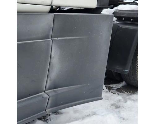  Freightliner Cascadia 126 Fairing #