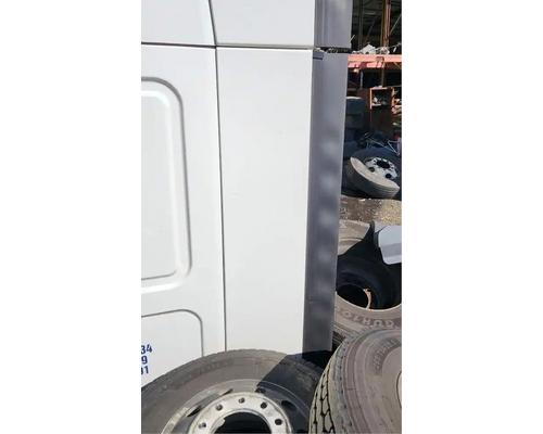 freightliner-cascadia-126-sleeper-fairing #1448305