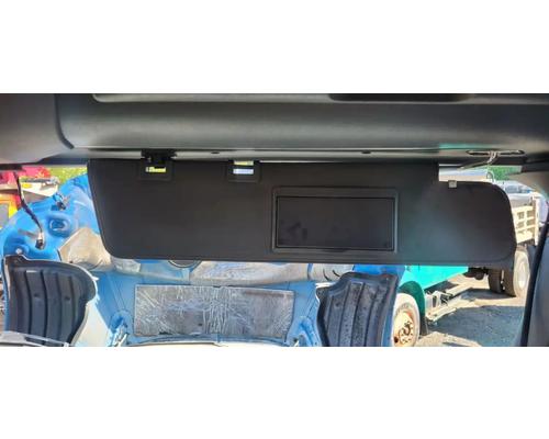  Freightliner Cascadia 126 Visor #